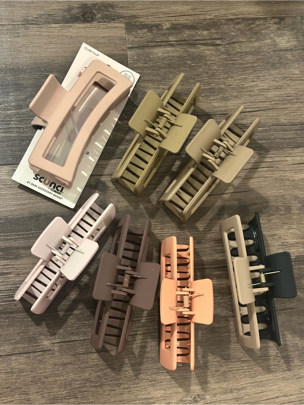 Bundle of Jumbo Clawclips